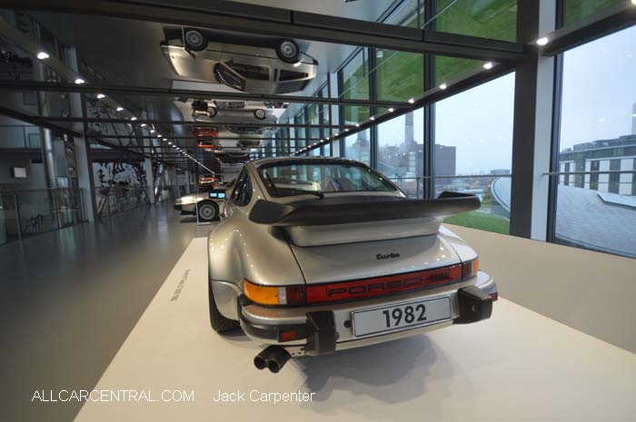 Porsche 930 Turbo 1982  Autostadt Museum 2015