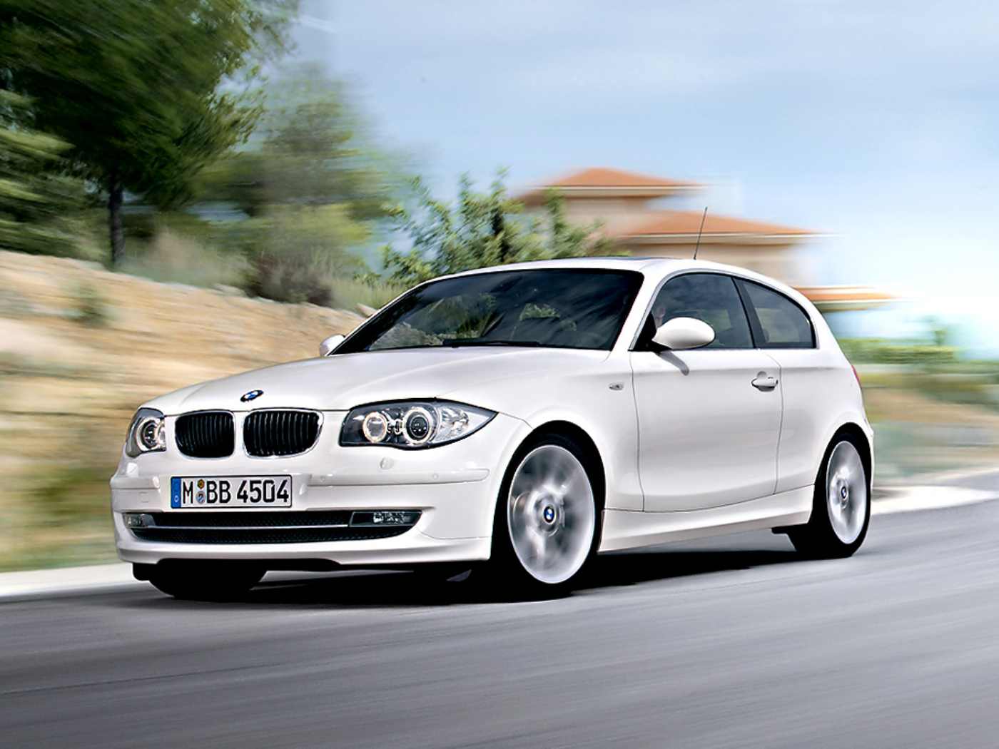 BMW 1 series 3 door 2009