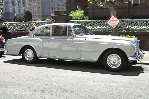 Bentley S2 HJ Mulliner 1961