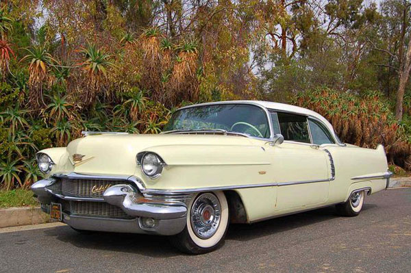 Cadillac Coupe de Ville 1956