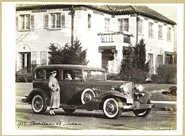 Cadillac V8 Sedan 1933