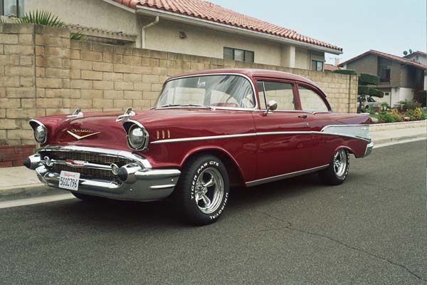  Chevrolet 2-dr 1957