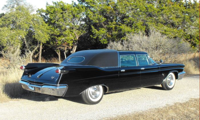 Chrysler Imperial limousine 1960