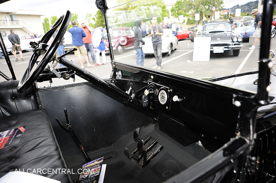 Ford Model T 1922  Corte Madera Centennial Vintage Car Show 2016