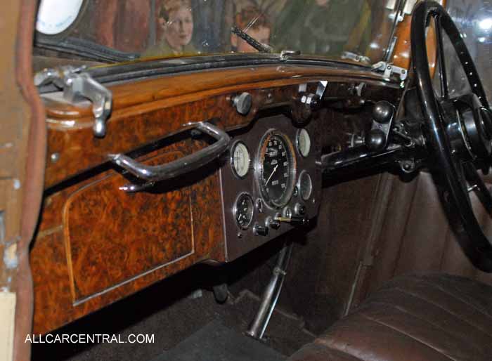  Daimler Stright-Eight 1937 Coventry Transport Museum