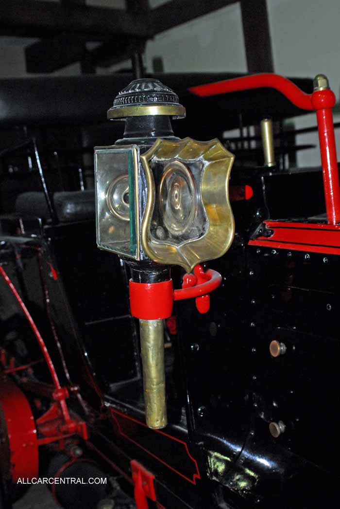  Daimler Wagonette 1897 Coventry Transport Museum