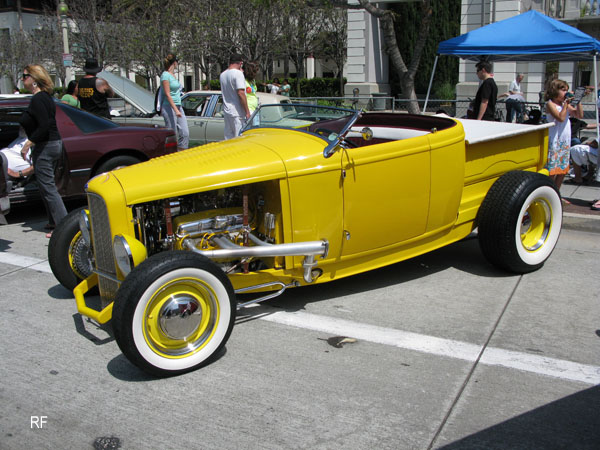 highboy 1932 Ford roadster pickup Culver CityGeorge Barris Back To The 