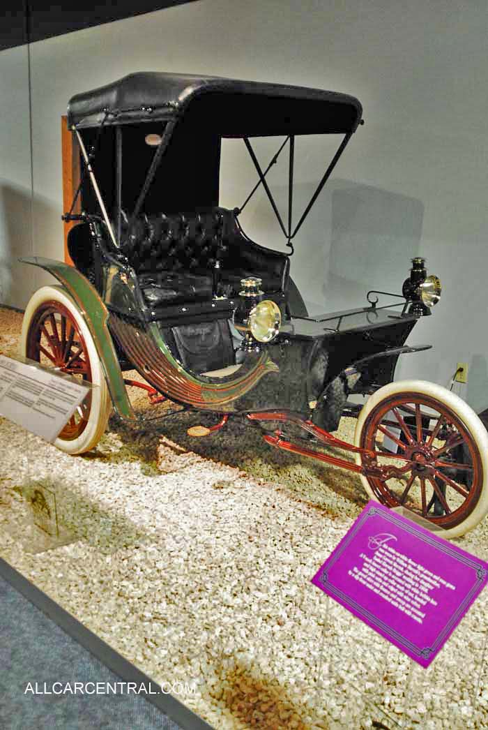 Duryea 3 Wheeled Phaeton 1903