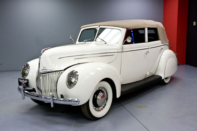 Ford Convertible Sedan 1939