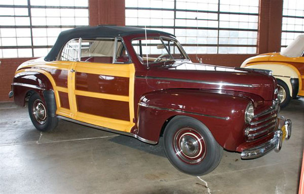 Ford Sportsman woody convert 1947