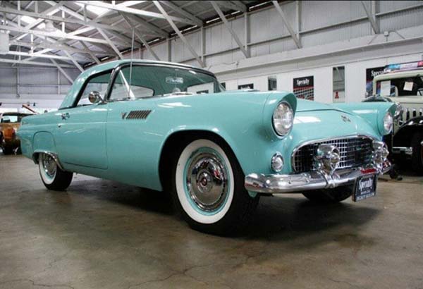 Ford Thunderbird 1955 Submitted by Rick Feibusch 2008