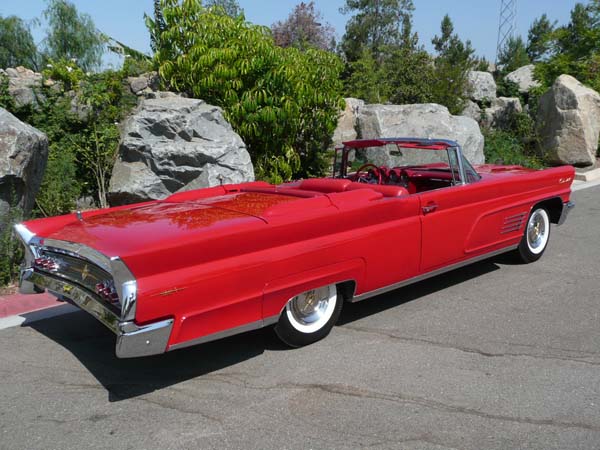 Lincoln Continental Convertible 1960