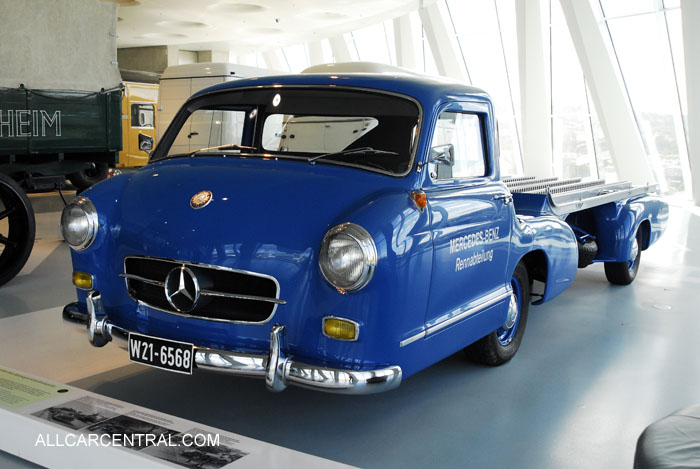 Mercedes-Benz High Speed Racecar Transporter 1955 