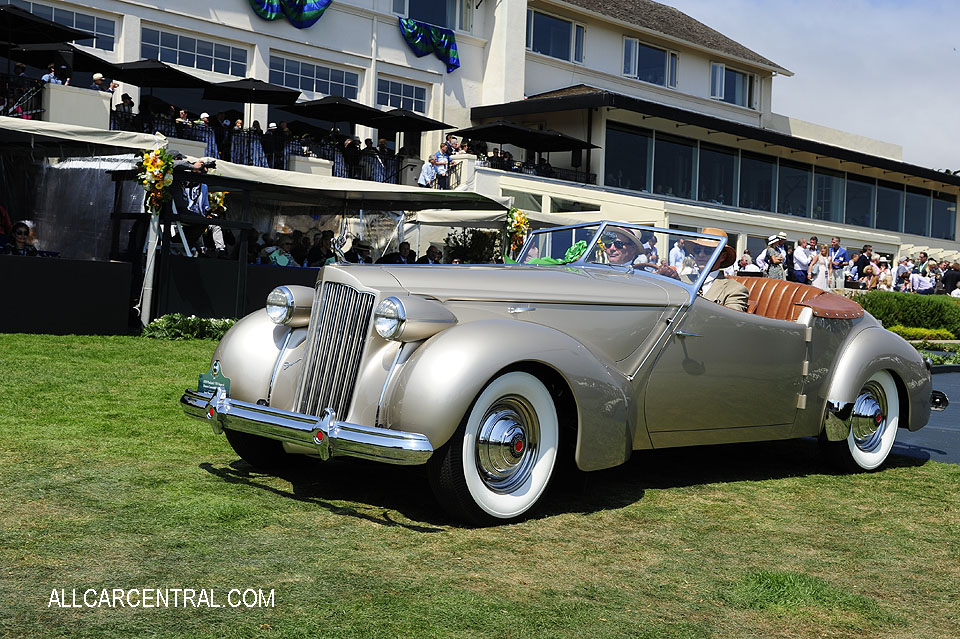  Packard 1703 Super-8 Darrin Convertible Victoria 1939 Pebble Beach Concours d'Elegance 2017