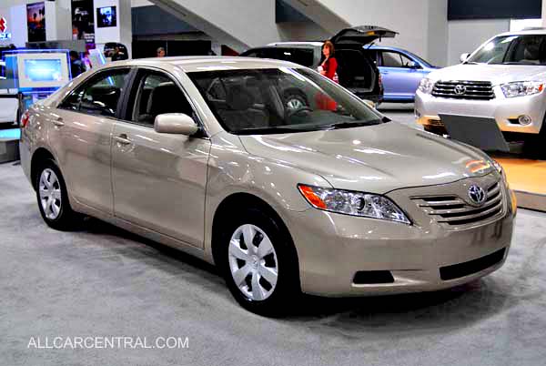 Toyota Camry. Toyota Camry LE 2008