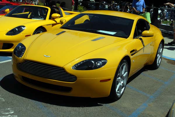 Aston Martin Vantage   2007
