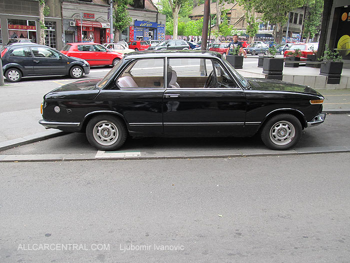 BMW 1502 1975-1977