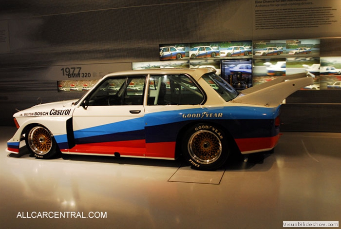 BMW 320 1977 CIB9598 BMW Museum 2012