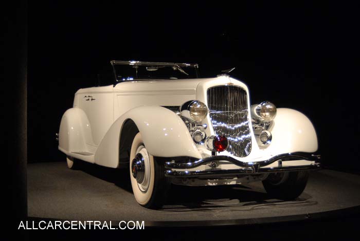 Duesenburg Model SJ 1936