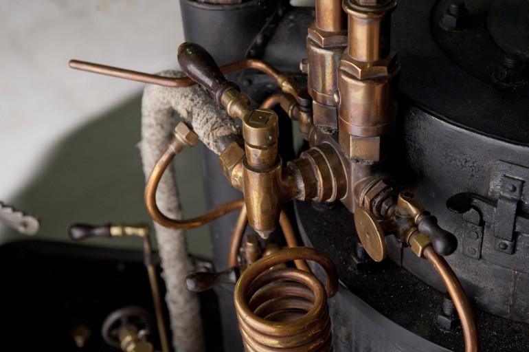 Bouton Dos-a-Dos 1984