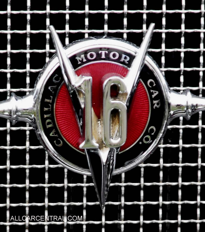 Cadillac 452 V-16 Fleetwood Roadster 1930