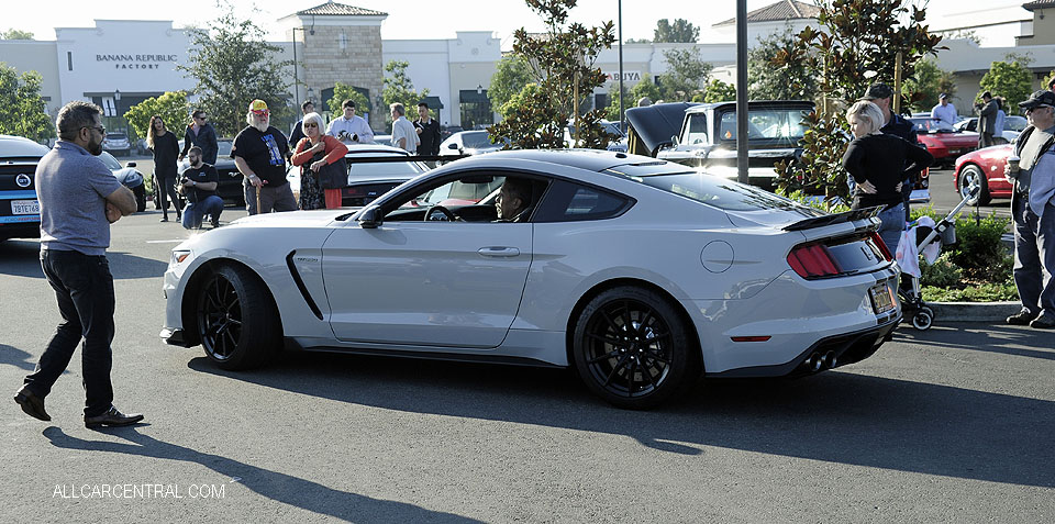 Cafe-Petrol Automotive 10-2018
