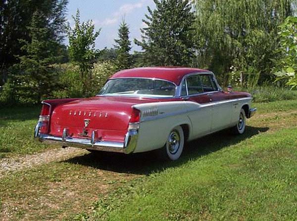 Chrysler 4 door hardtop 1956