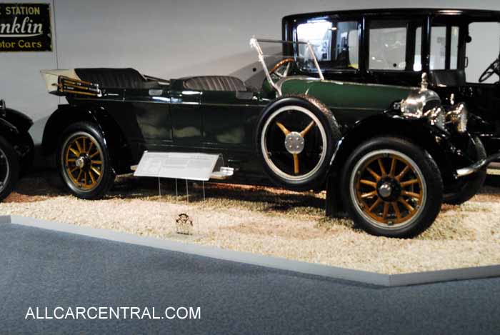 Cunningham V-3 Six Passenger Touring 1919