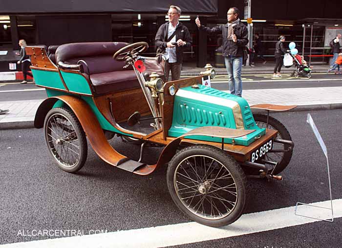 Darracq Rear-entrance tonneau 1901