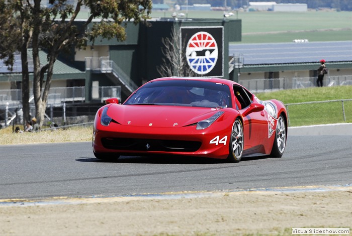 Ferrari_Challenge_Sonoma_2013_FCS2045