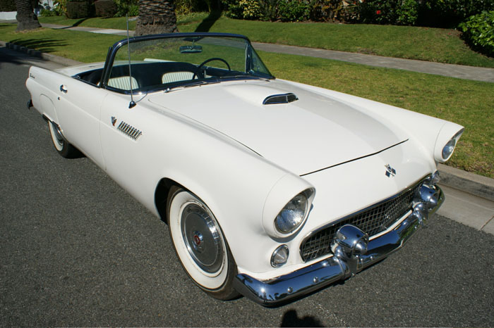 Ford T Bird 1955