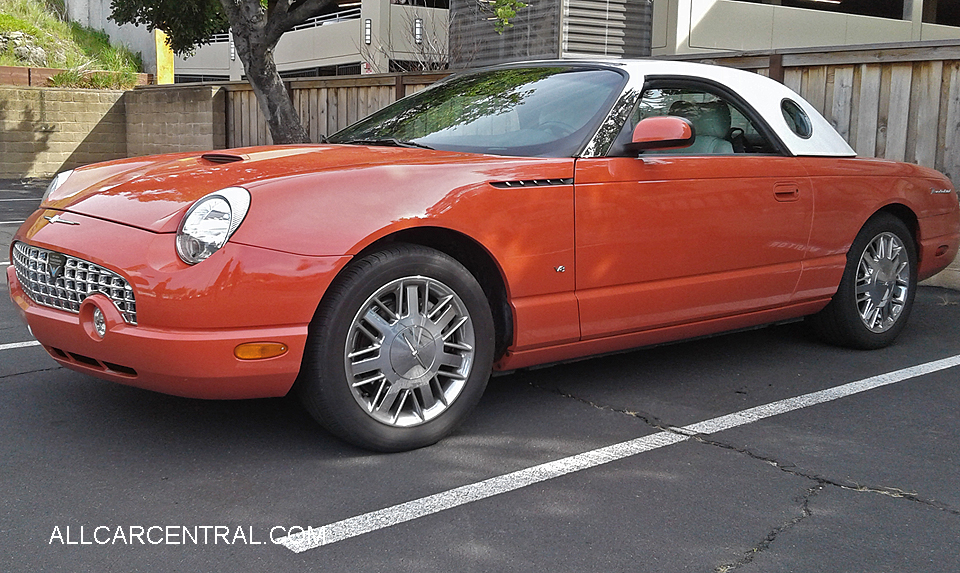 Ford Thunderbird 007 Limited 
Edition sn-1FAHP62A43Y105823 2003