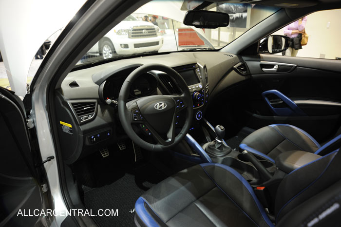 Hyundai Veloster Turbo sn-KMHTC6AEXDU120349 2013