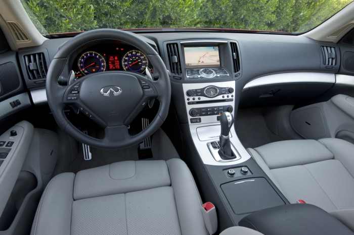Infiniti G37 2009