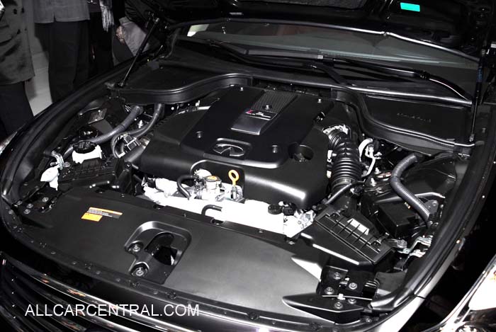 Infinit IPLG37 Coupe 2011