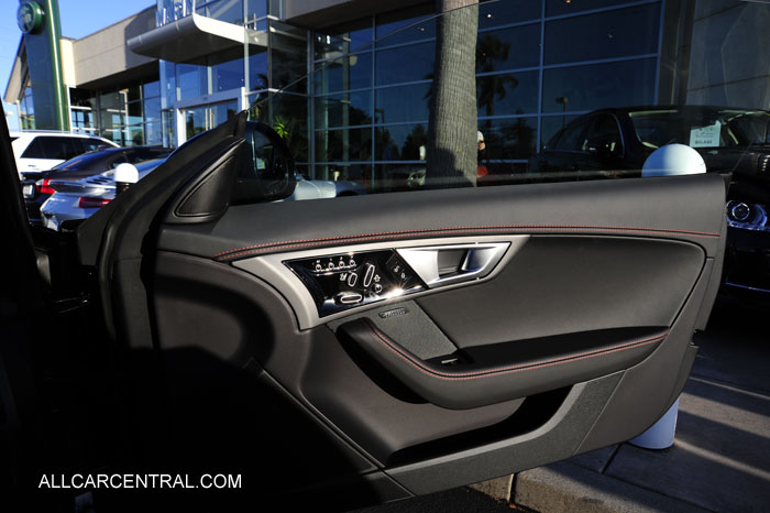 Jaguar F Type R Coupe sn-SAJWA6DA0FMK11490 2015