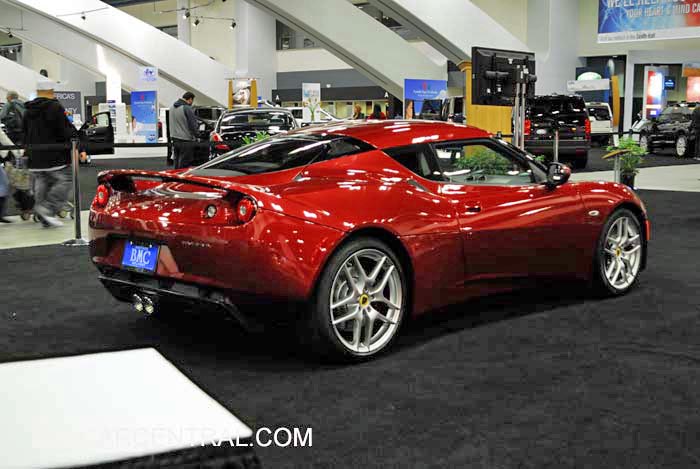 Lotus Elvora 2+2 2011