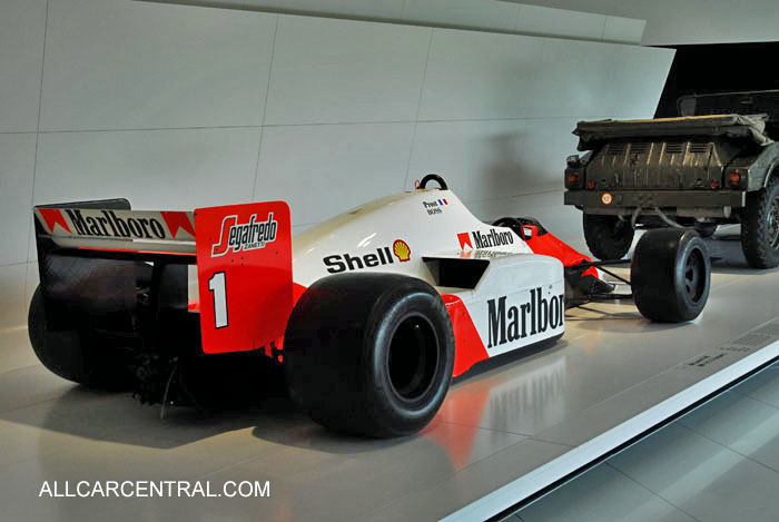 McLaren TAG MP 4-2C F1 1986