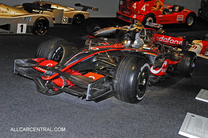 McLaren-Mercedes MP4-23 F1 2008