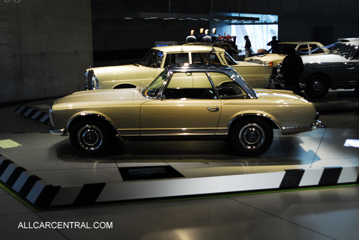 Mercedes-Benz 230SL 1964 