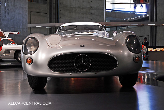 Mercedes-Benz 300SLR  Uhlenhaut Coupe 1955