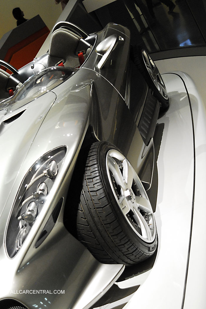 Mercedes-Benz F400 Carving 2001