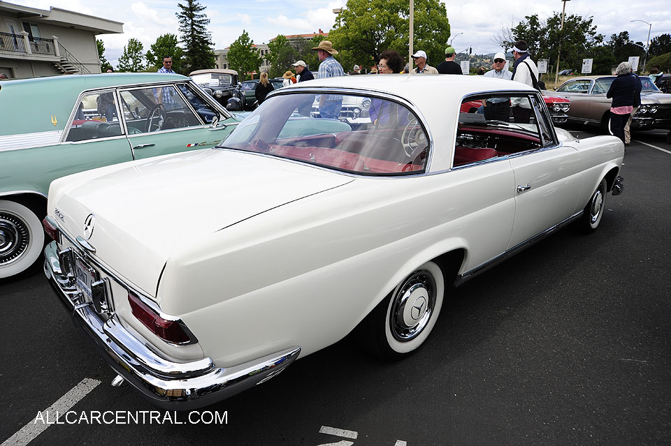  Mercedes Benz 220SE Coupe 1962 Corte Madera Centennial CarShow 2016 