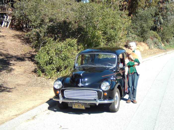 Morris Minor 1960 and Nova Crisp