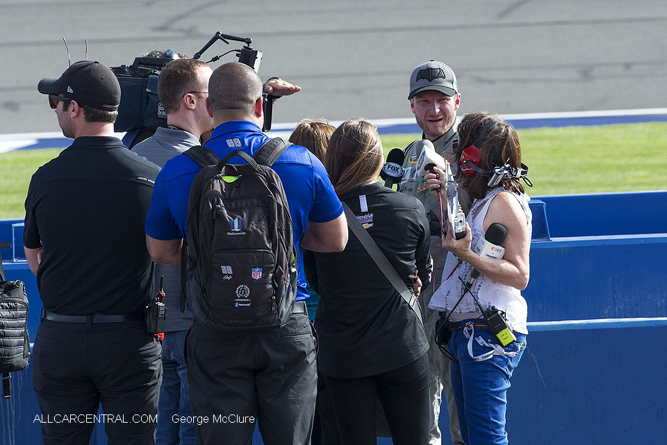 Dale Earnhardt Jr NASCAR California Auto Club 400 Fontana, California