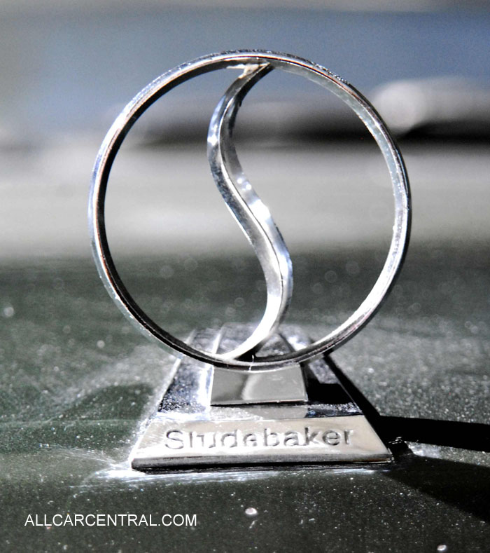 Studebaker Wagonaire Station Wagon 1966