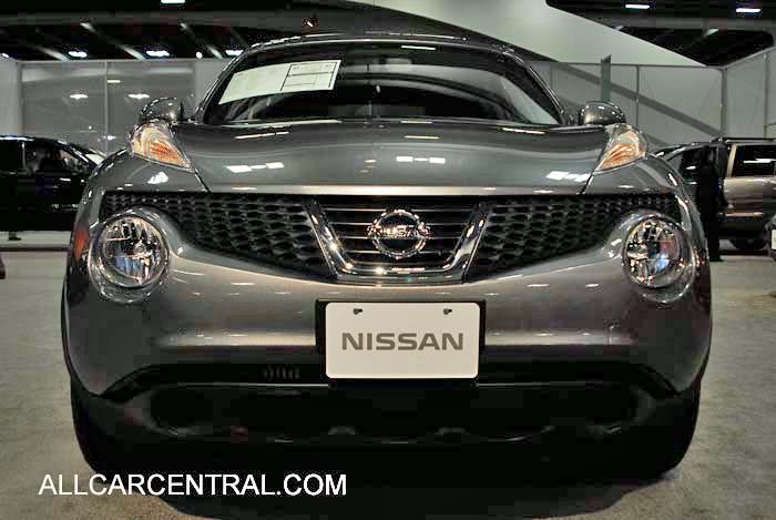 Nissan Juke SV 2011 San Francisco International Auto Show 11-10 
