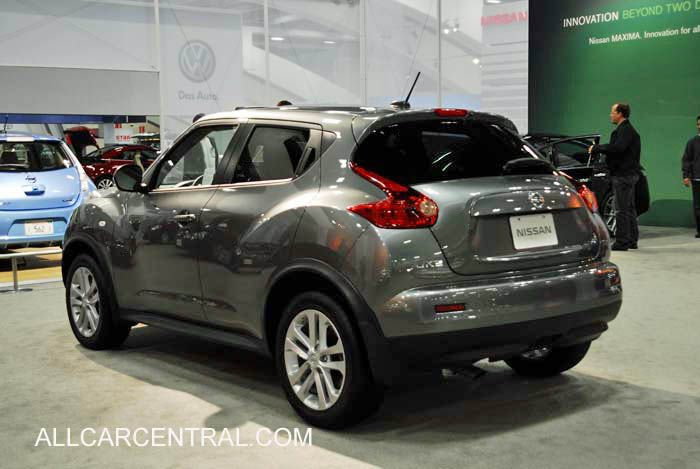 Nissan Juke SV 2011 San Francisco International Auto Show 11-10 