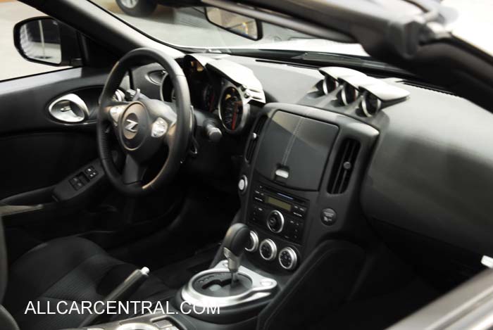 Nissan Z Roadster 2011 San Francisco International Auto Show 11-10 