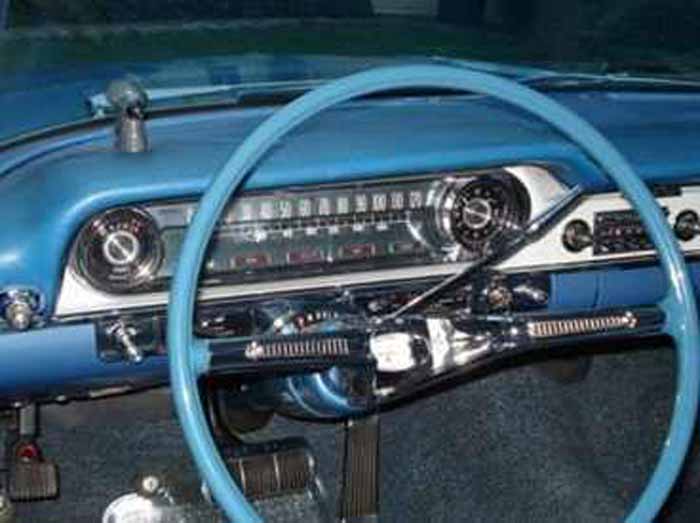 Oldsmobile 88 4-dr HT 1960